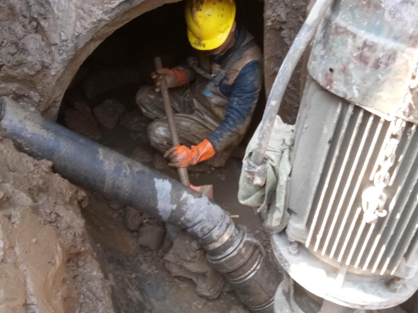 上甘岭管道清淤