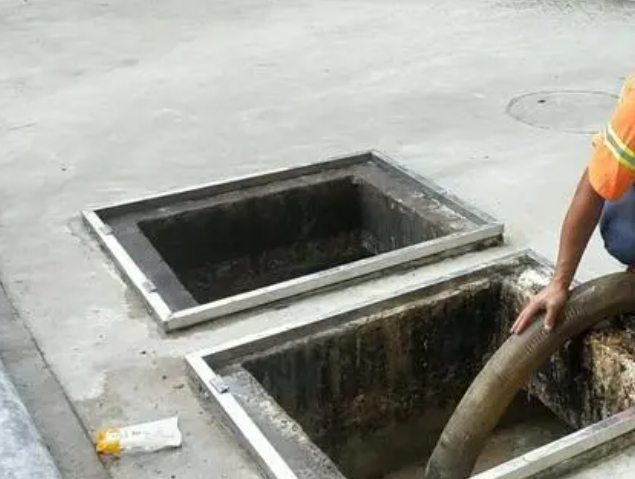 上甘岭化粪池清理